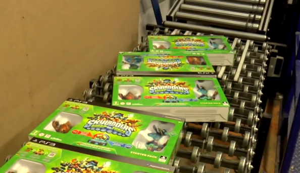 See Skylanders Swap Force arrive at Toys R Us!