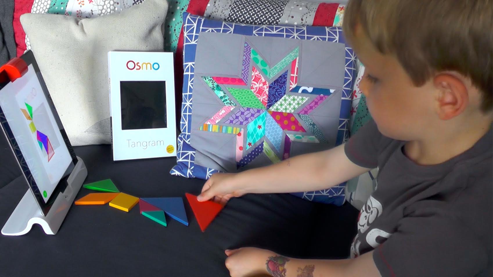 Osmo mixes board games and iPad apps together