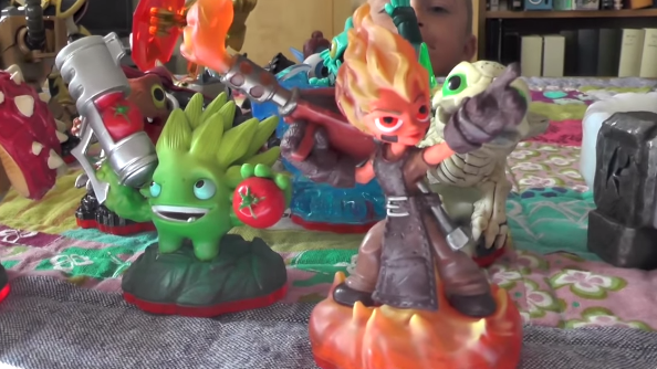 Unboxing Skylanders Trap Team