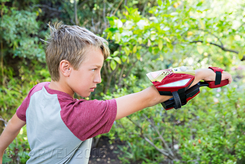Disney’s Playmation revolutionises Toys to Life with Wearable Iron Man Tech